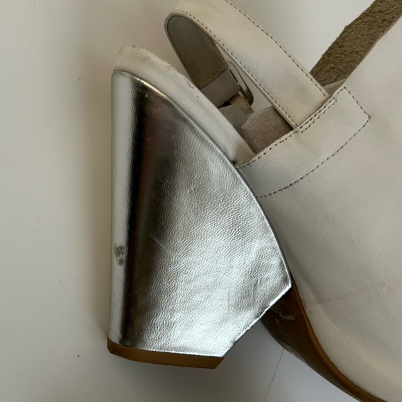 Jeffery Campbell Ebba Soft White Leather open toe Metallic Silver Wedge heel 7.5 - Picture 12 of 12